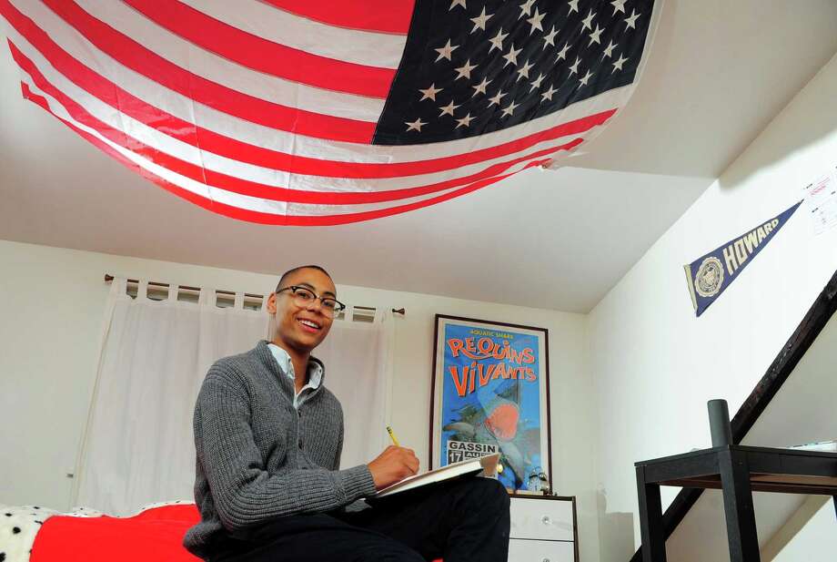 Argumentative essay on white privilege image