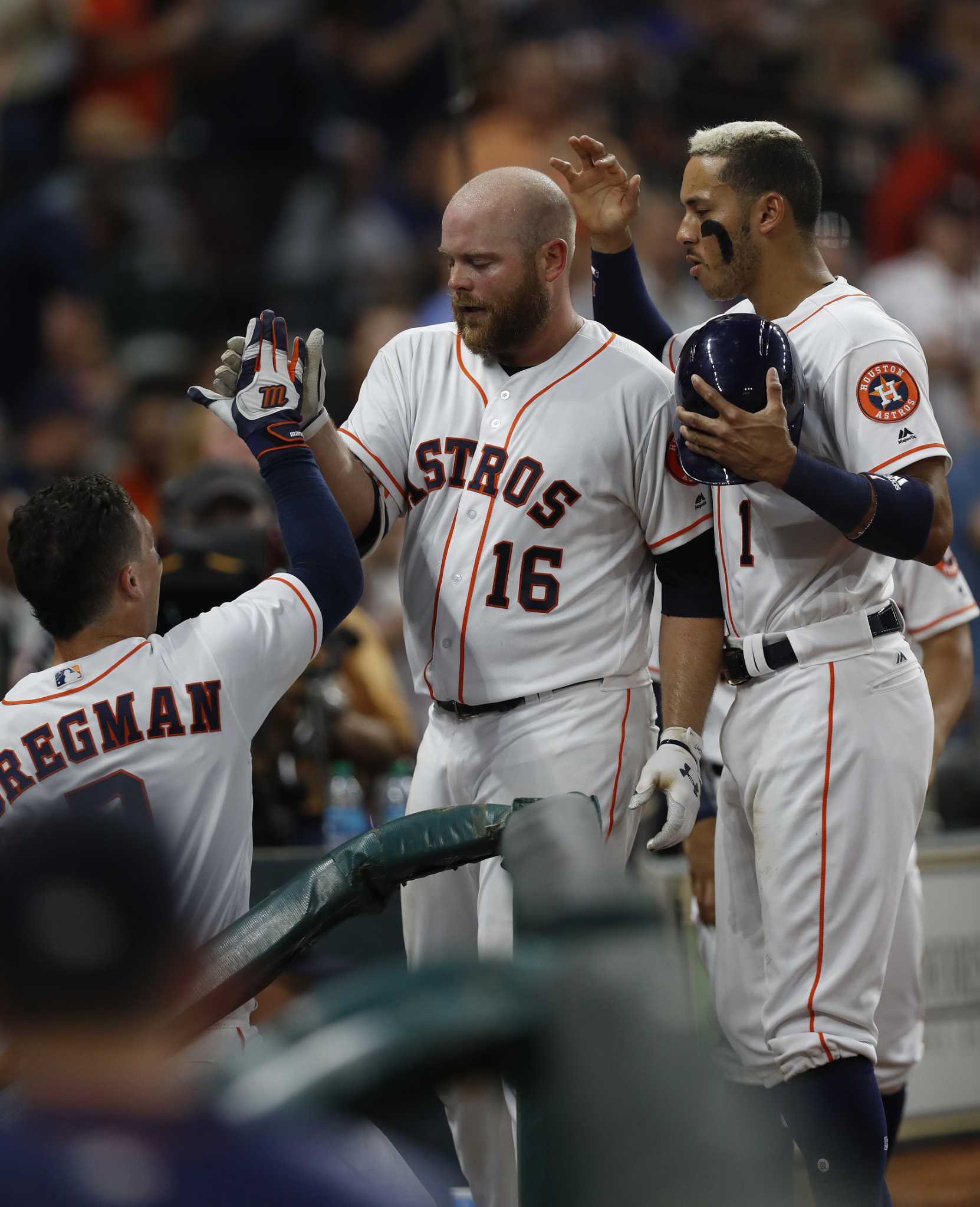 McCann and Gonzalez help Astros over Mariners 2-1