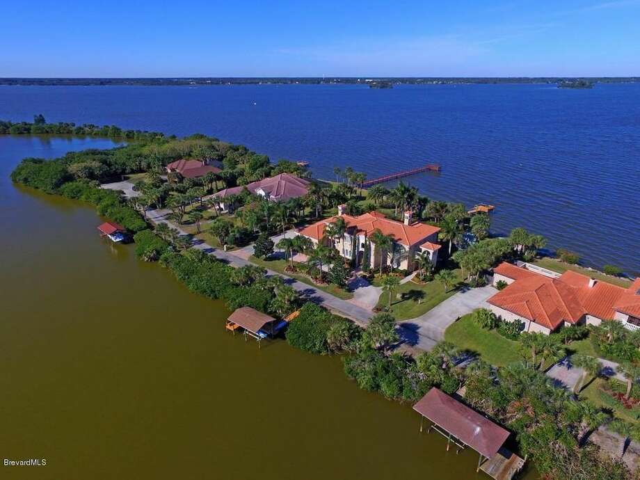 Former Houston Astros Pitcher Pat Neshek S 2 6 Million Florida Former Houston Astros Relief Pitcher Pat Neshek Has Purchased This 2 Million Beach House On The