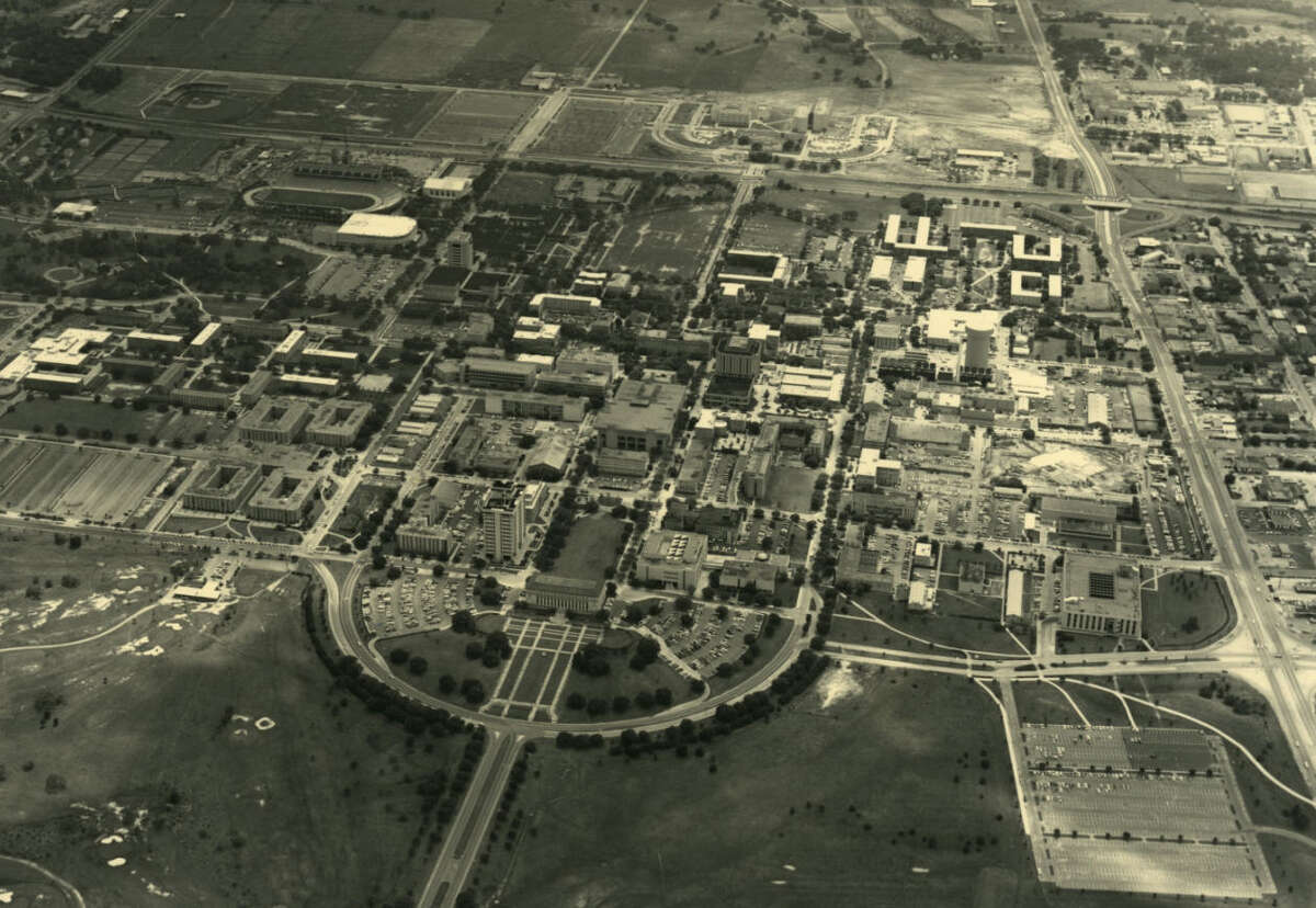 See the evolution of College Station, Texas A&M in vintage photos