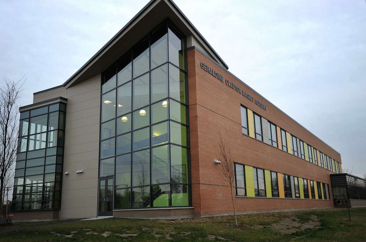 City claims it can take on O&G’s construction oversight