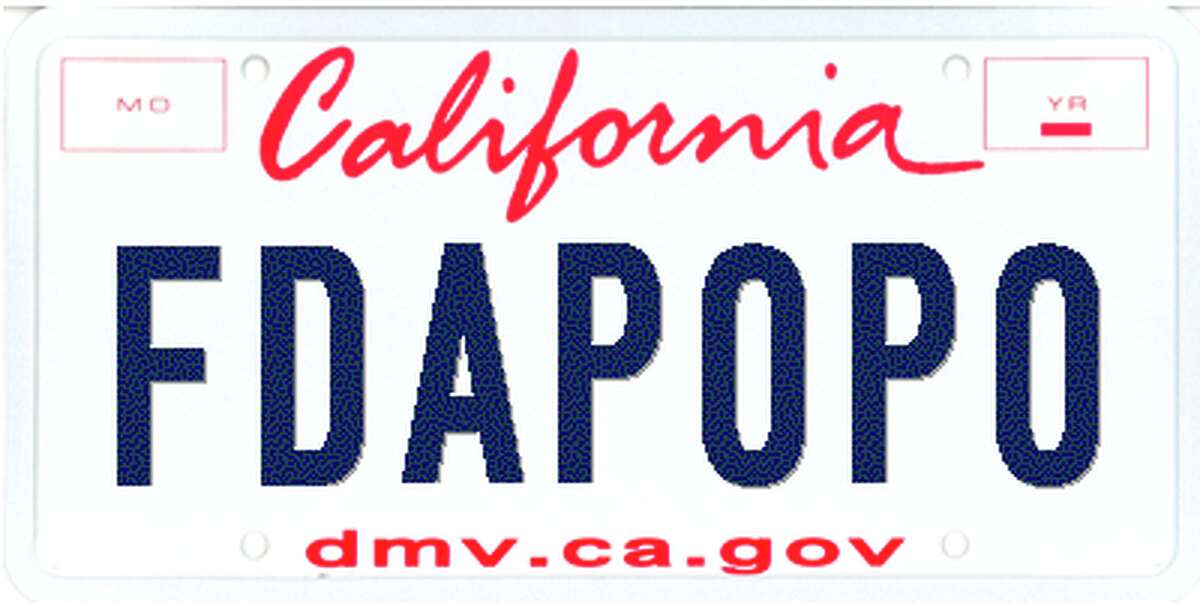 California Driver's License: A new look and procedure