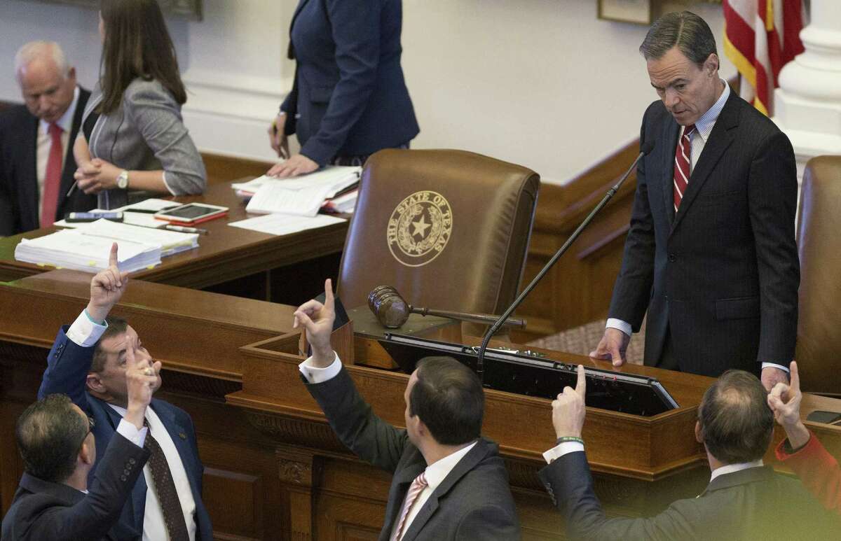 House Speaker Joe Straus records votes on the passage of an amendment to the House budget at the Texas Capitol in Austin, Thursday, April 6, 2017. (Stephen Spillman / for Express-News)
