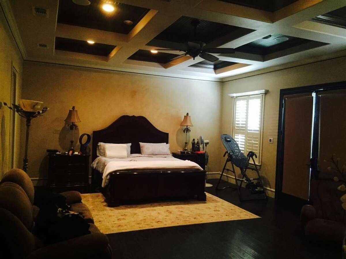 Bargain homes in Laredo with eyecatching features