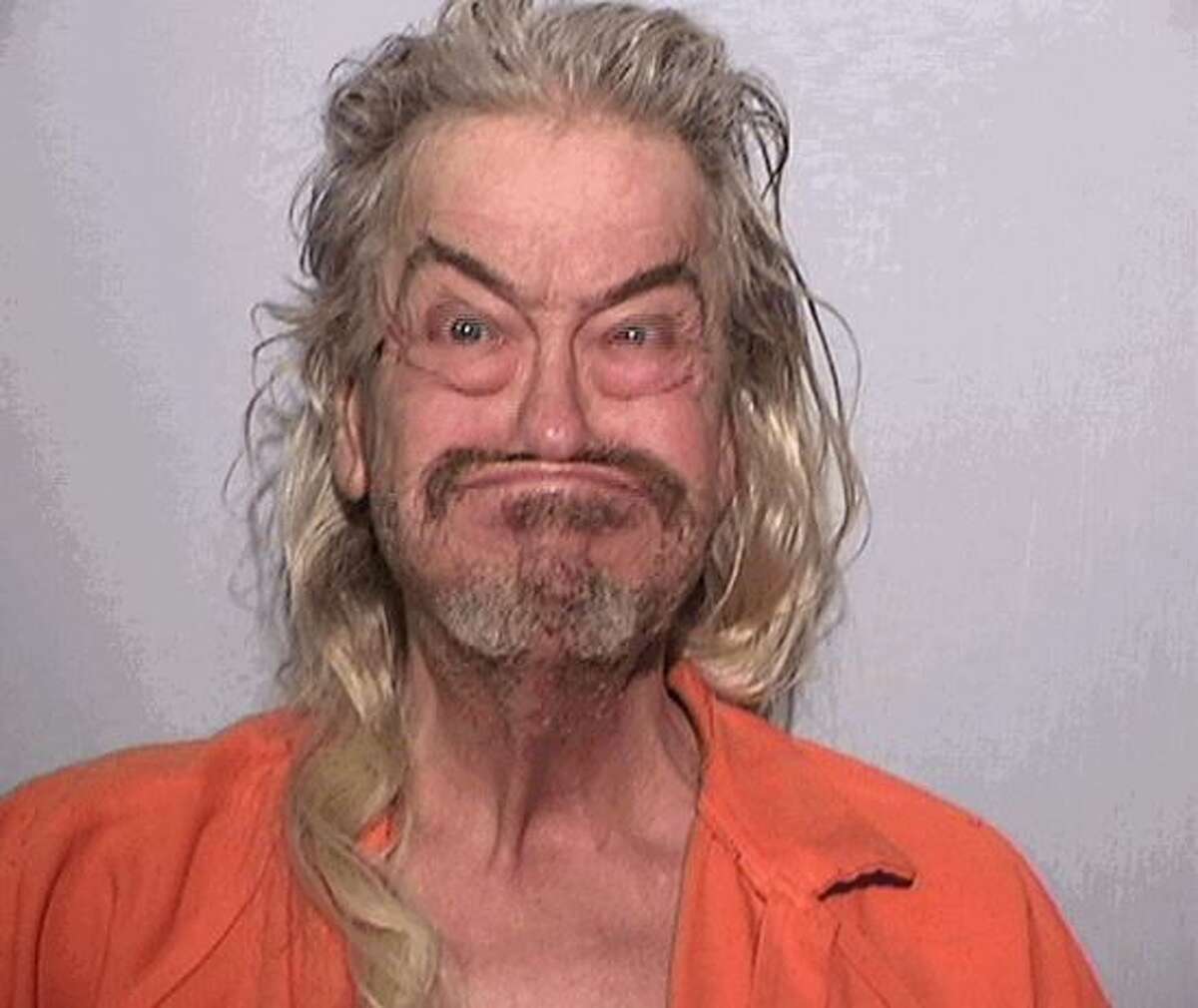 Ohio man puts his best face forward in mugshot