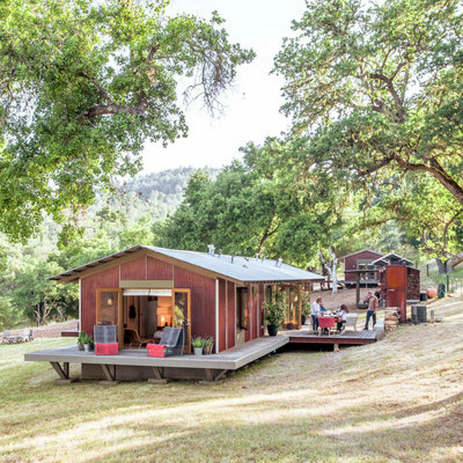 Clean Ranch House Kit Get inspired by an eco-friendly prefab ranch house