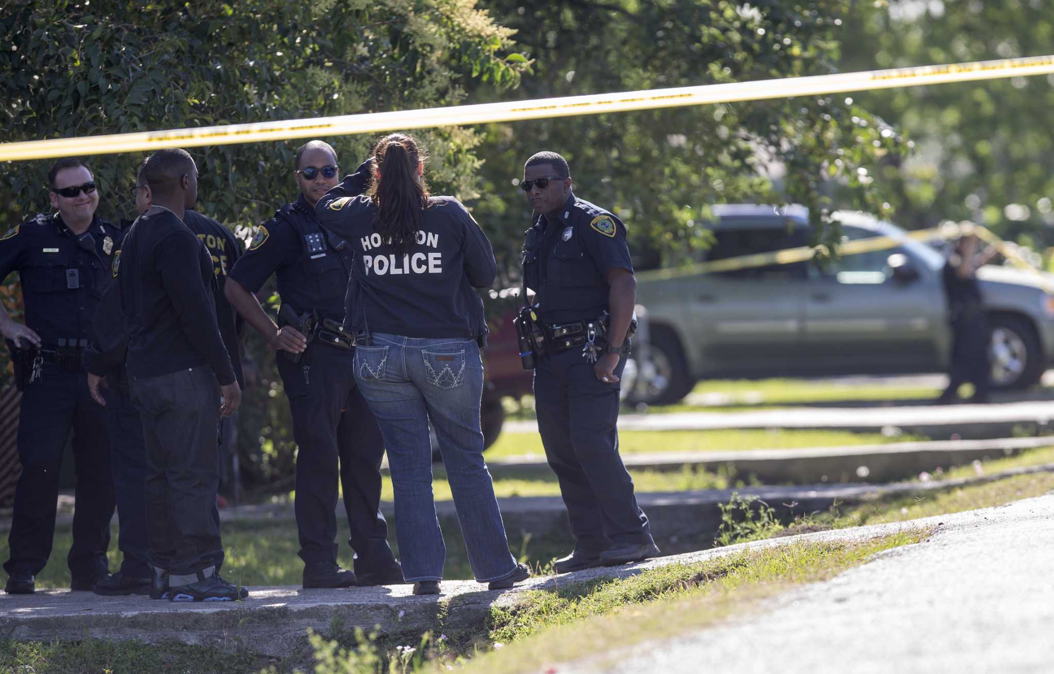 Walmart Spark Shop >> 5th person dead in Houston-area quadruple murder-suicide ... Walmart Spark Shop >> 5th person dead in Houston-area quadruple murder-suicide ...