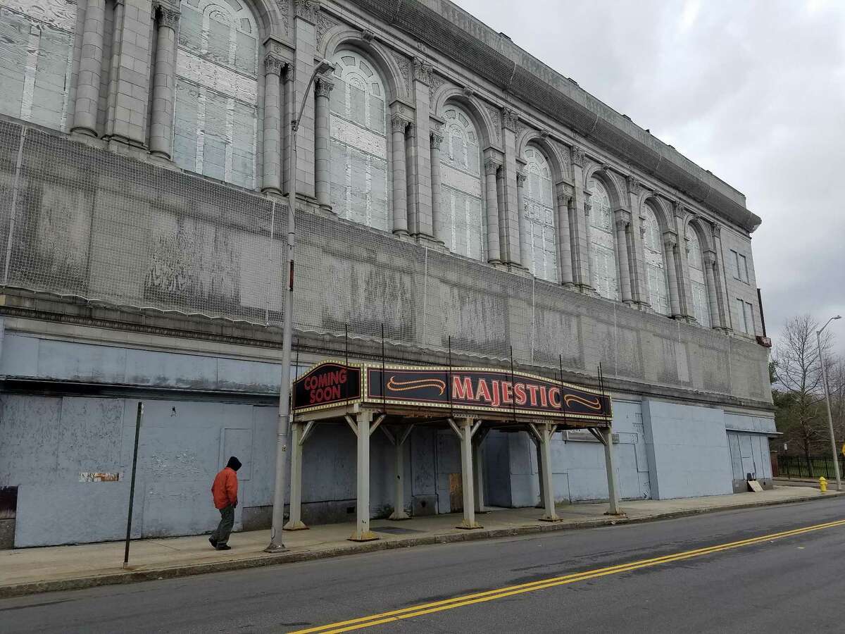 Mayor to announce chosen bidder for Bridgeport theater revival