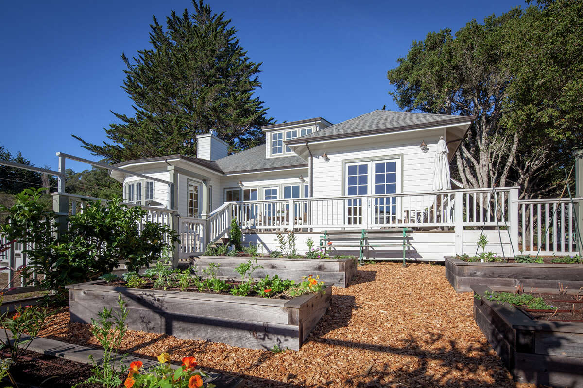 This home will make you want to move to Bolinas