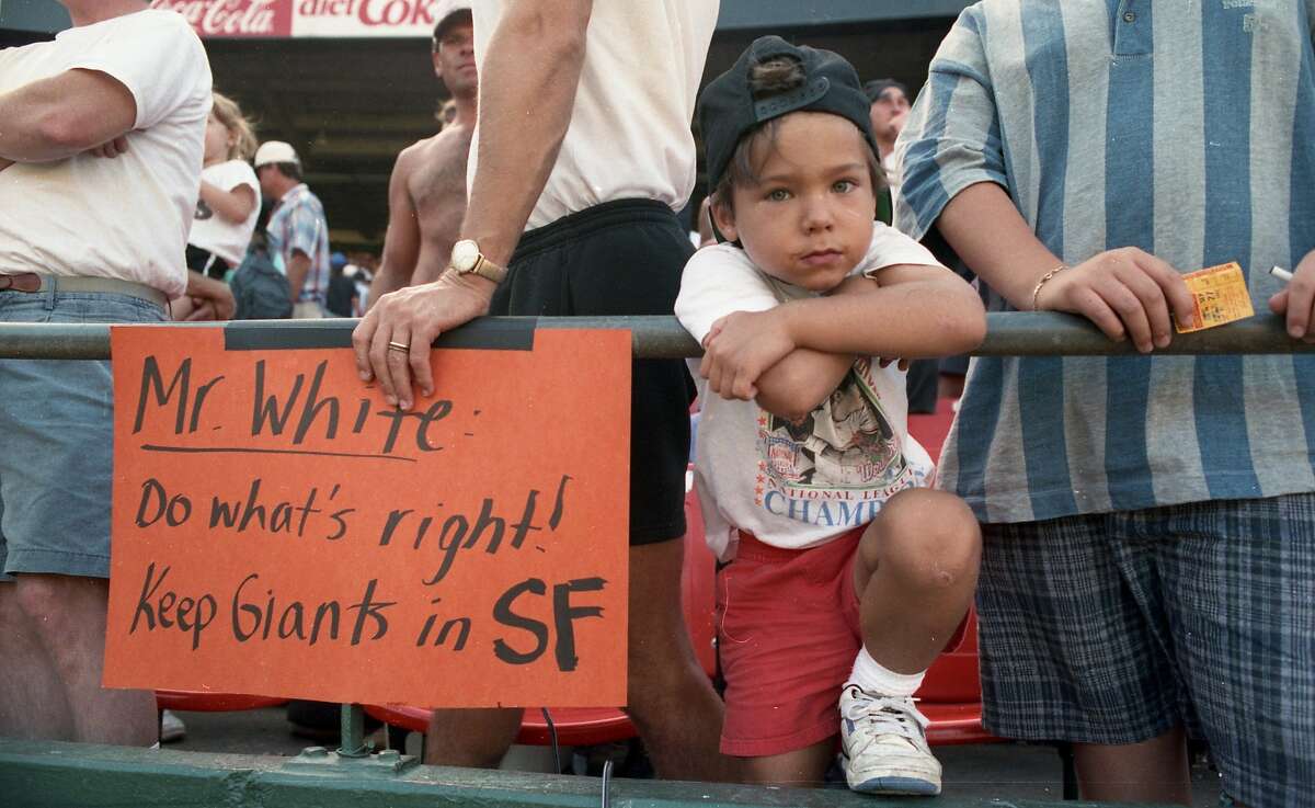 How Brandon Crawford's prolific autograph signing left Giants mark – NBC  Sports Bay Area & California