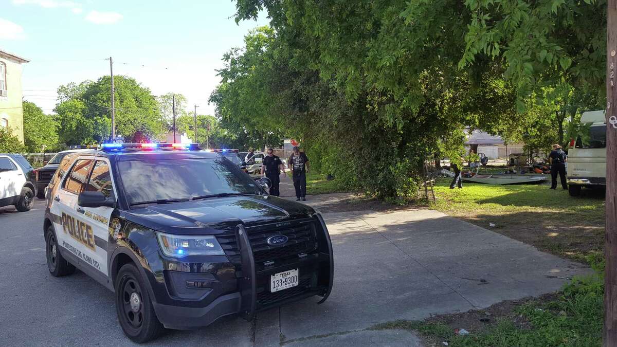 Dispute over lawnmower ends in brick fight, gunfire on East Side