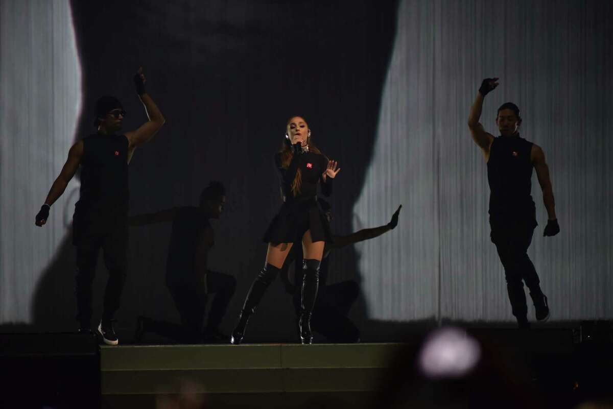 Ariana Grande Gets Lost In The Dark In Houston