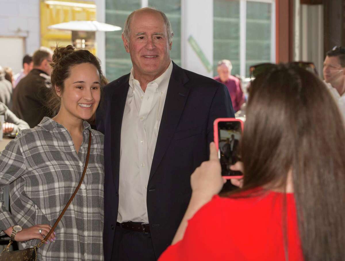 Mallory Matthew has her picture taken with Senator Kel Seliger Friday 02-24-17 as he has lunch and talks with his constituents at Mac's Bar-B-Que in Midland. Tim Fischer/Reporter-Telegram