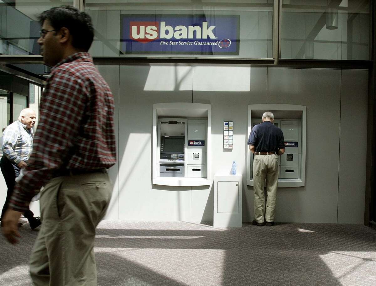 Many analysts are underestimating the speed at which banks may need to increase their so-called deposit beta, the share of Fed rate hikes that banks say will get passed along to depositors, according to U.S. Bancorp Chief Operating Officer Andy Cecere, who will become CEO of the nation’s largest regional lender next Tuesday.
