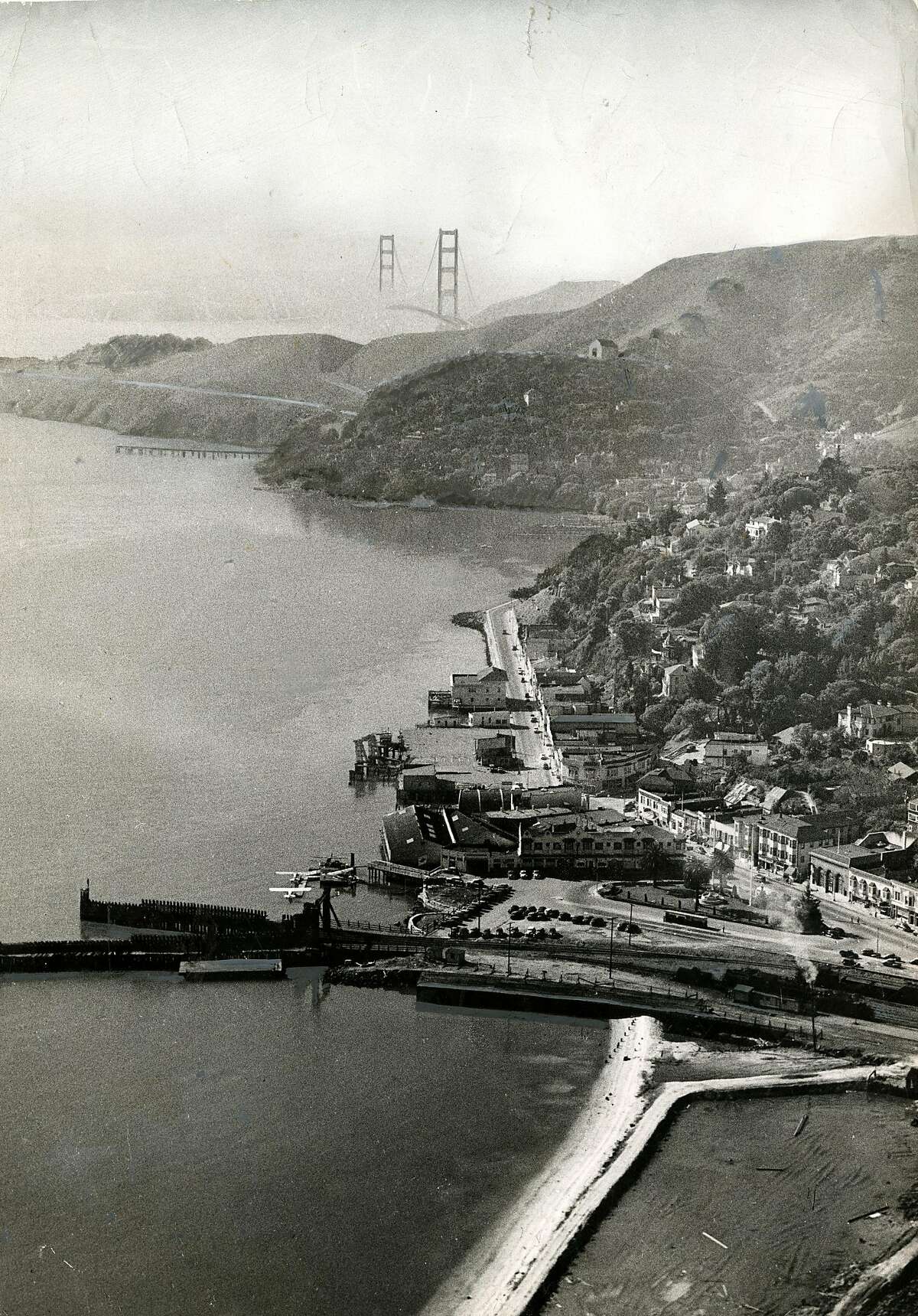 When hippies thwarted bulldozer blades — Sausalito from the Chronicle ...