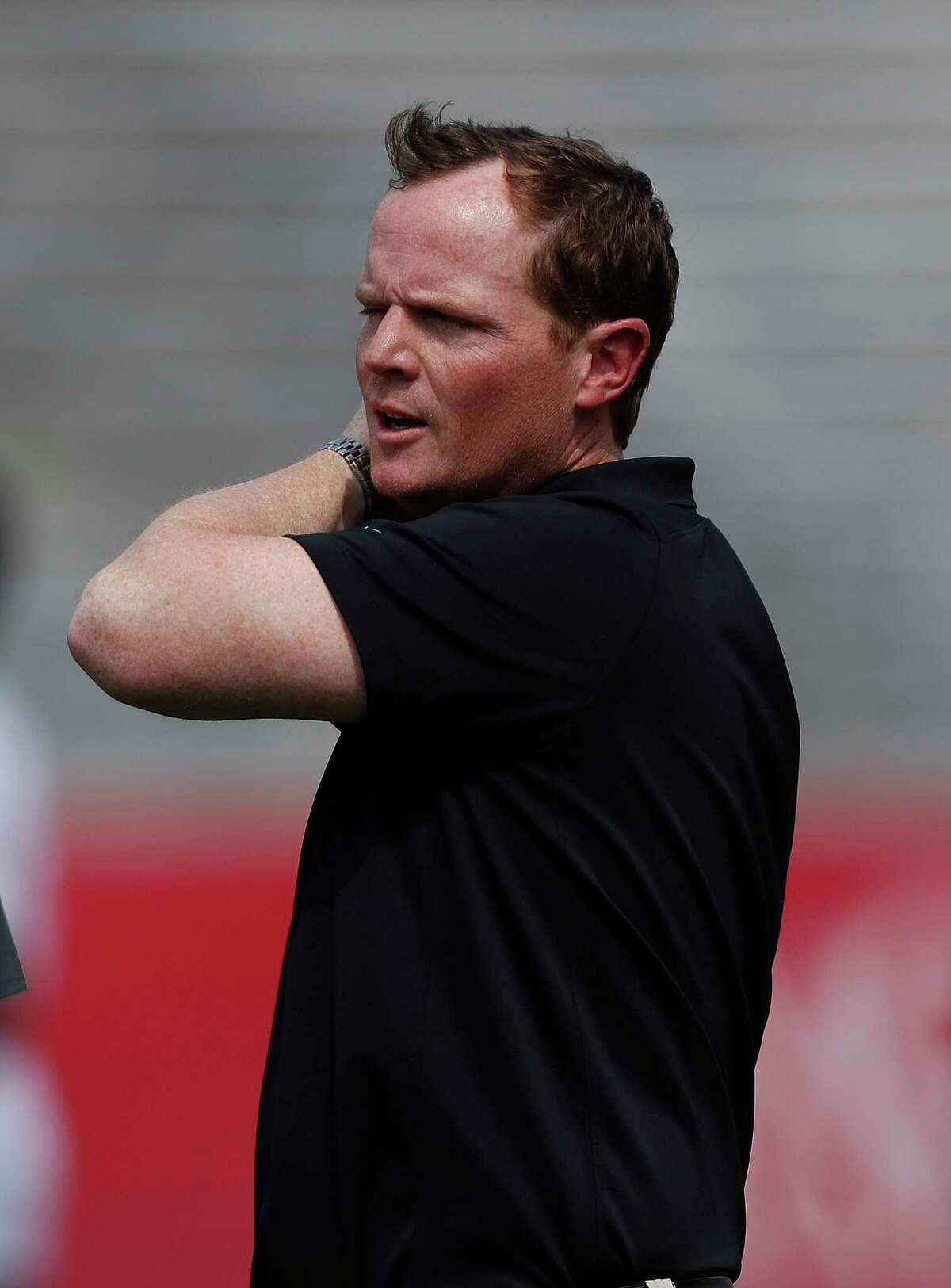 When new UH coach Major Applewhite surveys the practice field this spring, he sees only 44 available players.