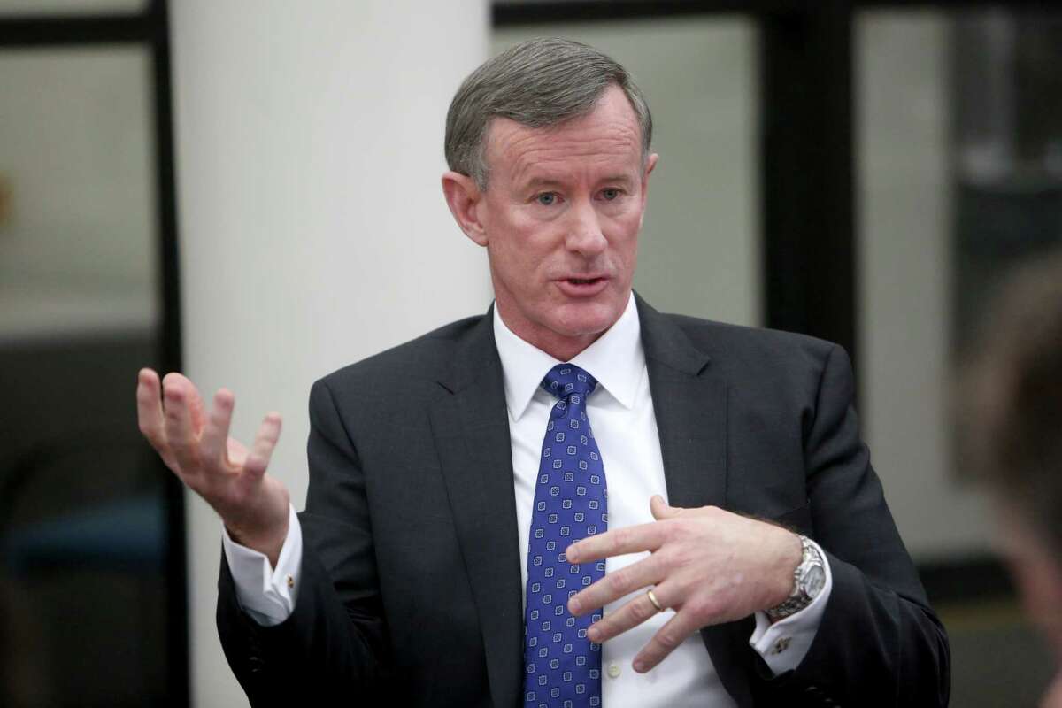 Chancellor William McRaven will stay at the helm of UT into 2018, the system said.