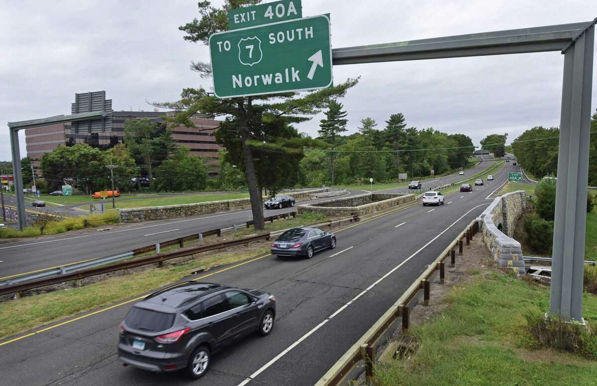 State plans to replace signs on Merritt Parkway