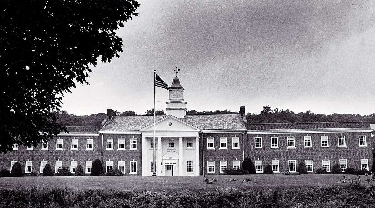 Property Rounds Some office buildings make comebacks in tough times