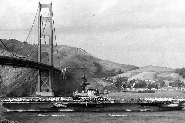 3 tales of gigantic aircraft carriers getting stuck in SF Bay muck ...