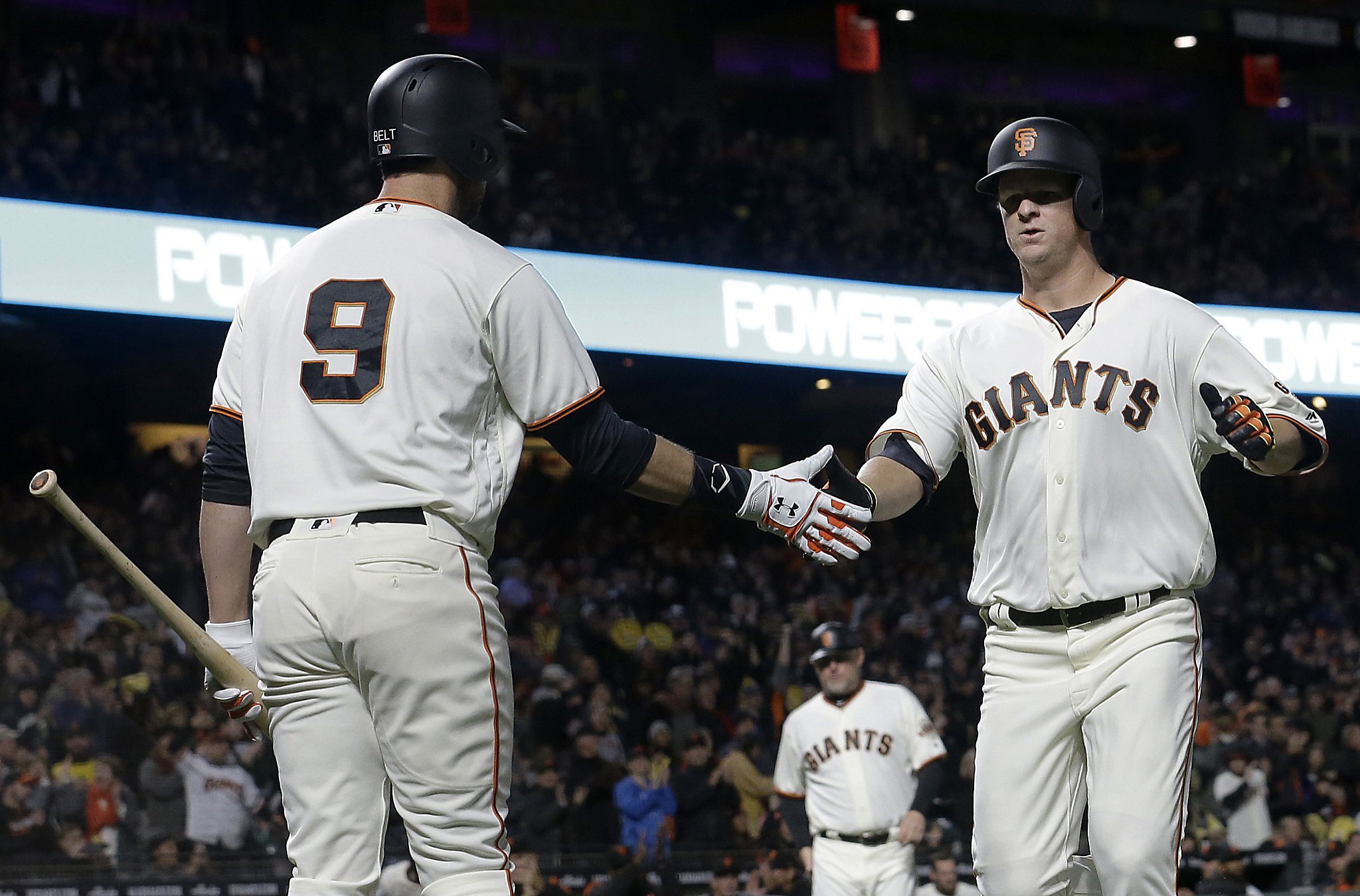 Giants' Crawford out of lineup after sister-in-law's death