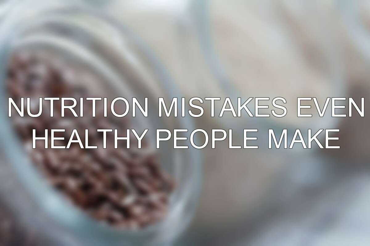 Even when you try your best to eat well, it's difficult to know everything about nutrition. Here's a top 10 list of common but easy-to-repair nutrition mistakes >>>