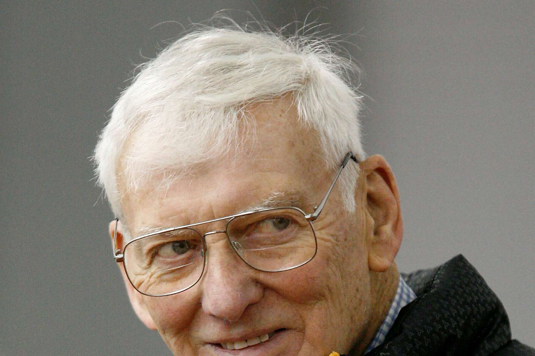 Steelers owner, chairman Dan Rooney dies at 84