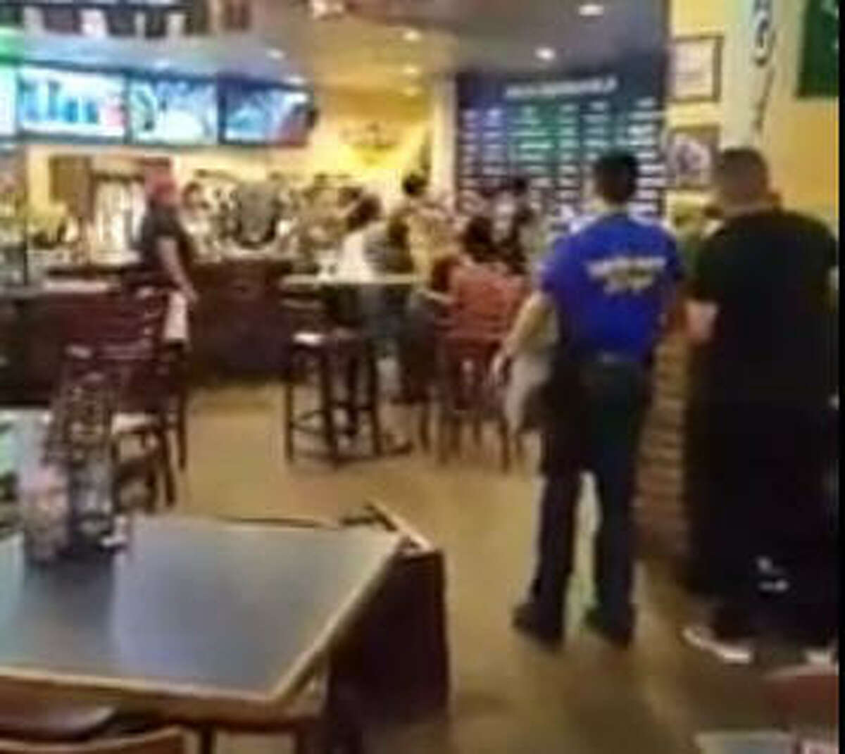 Viral video captures chair-throwing brawl at Bayou City Wings