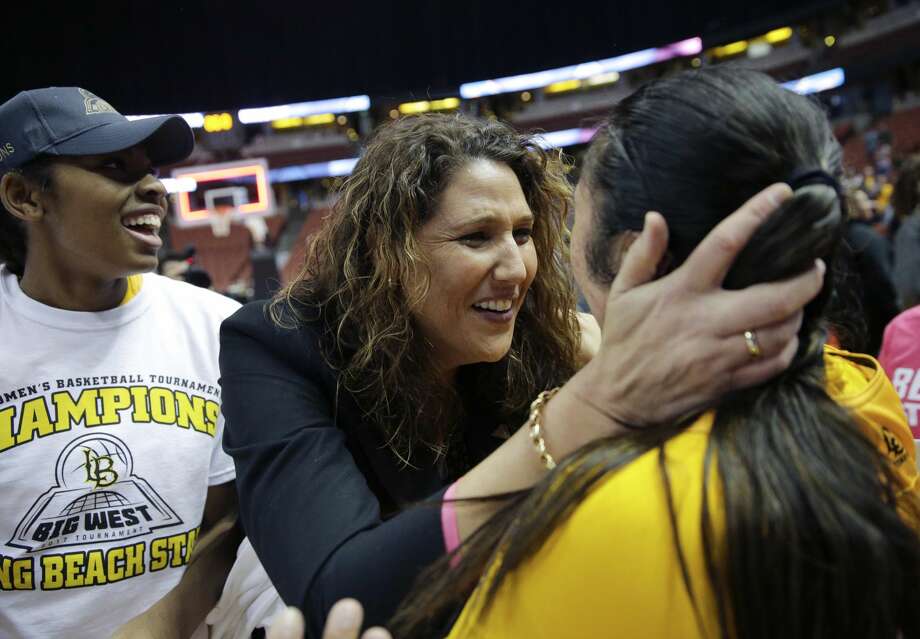 Uw Names Jody Wynn New Women S Basketball Coach