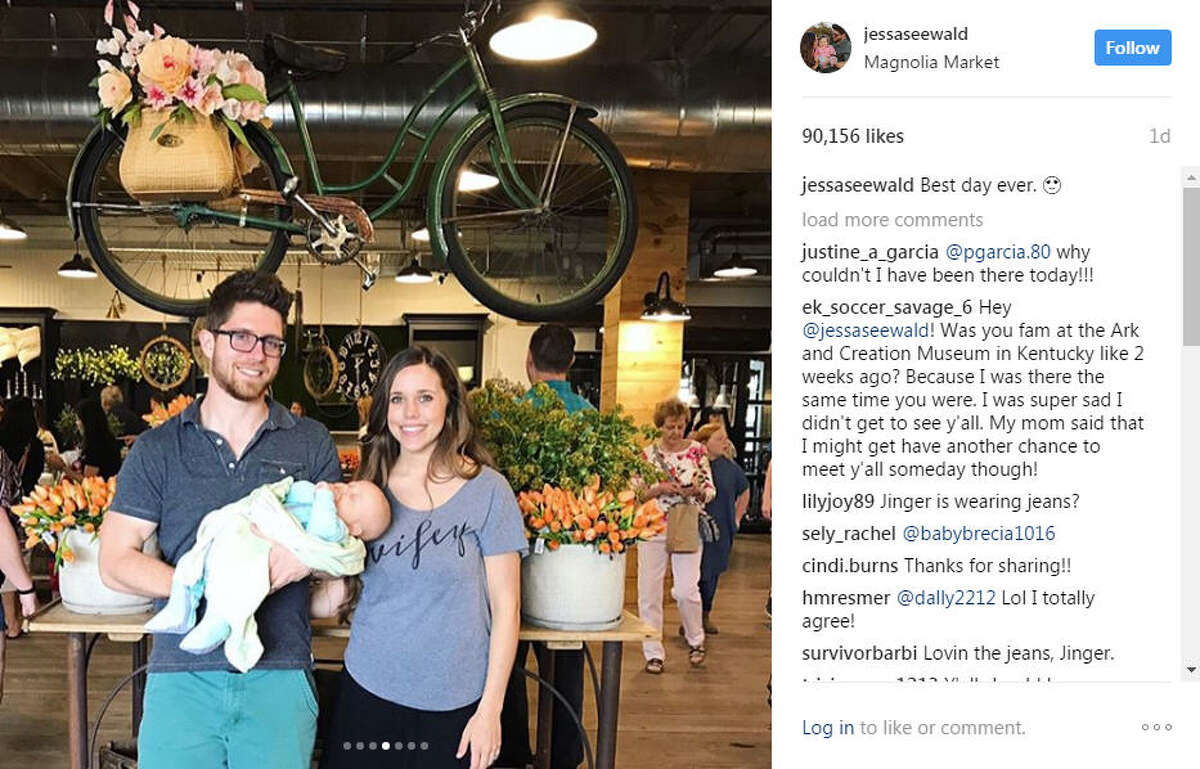 Duggar sisters head to Waco to visit Chip and Joanna Gaines' Magnolia