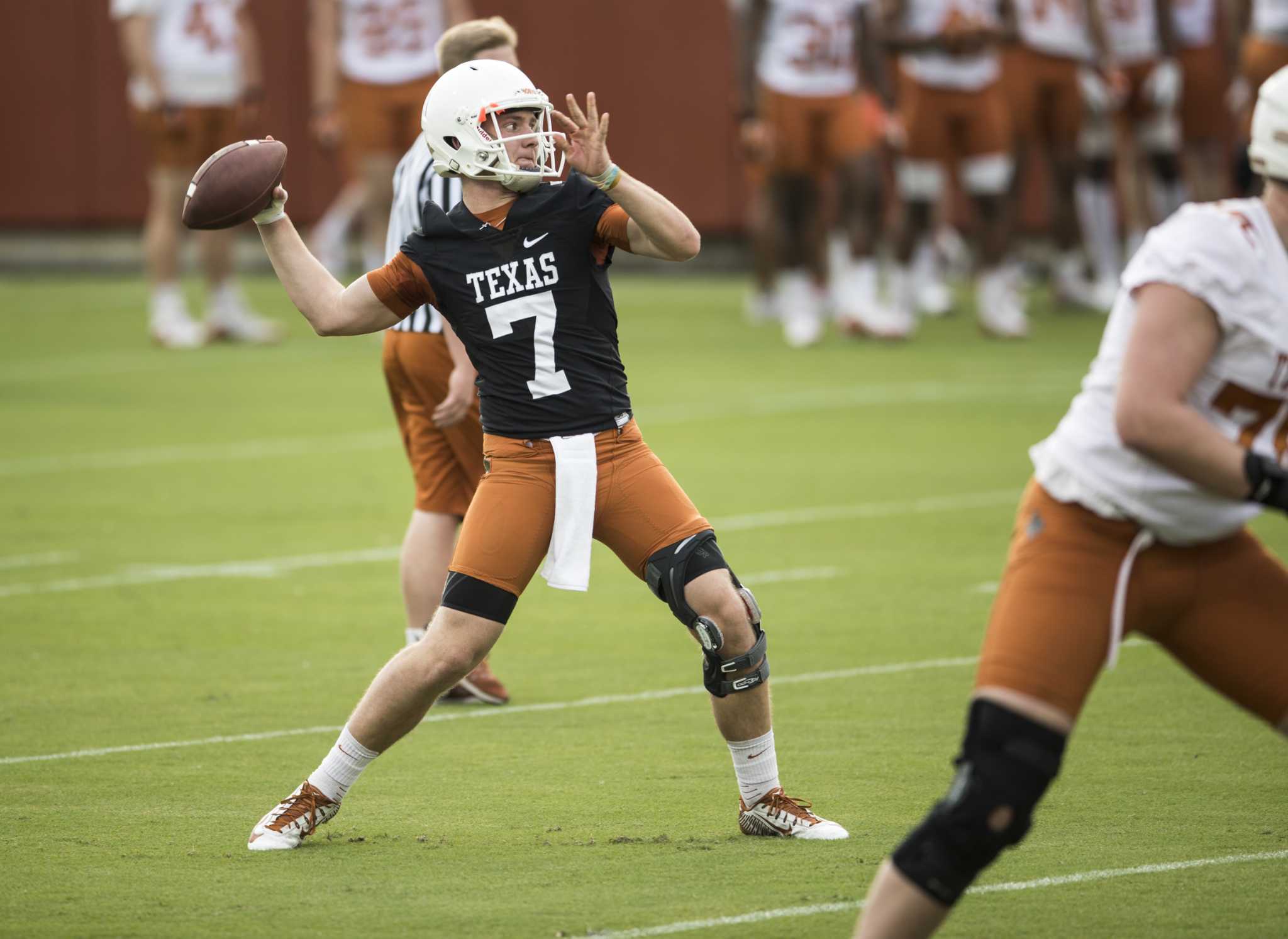 Texas WR Collin Johnson supports Shane Buechele's 'great' decision to go to  SMU, expects big things from ex-teammate