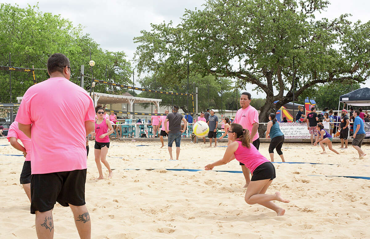 Volleyball lovers hit the sand at Sideliners in San Antonio. The sports bar has sand volleyball courts out back and plenty to drink and eat when you're not playing.