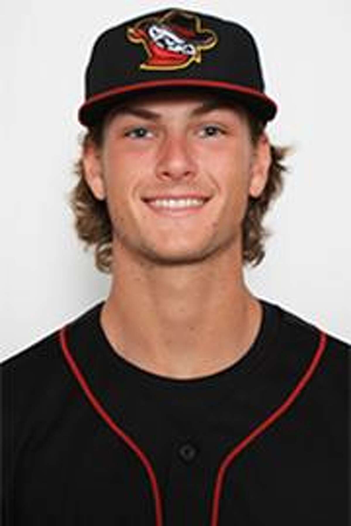 Alamo Heights’ Whitley plays big in first Class A start