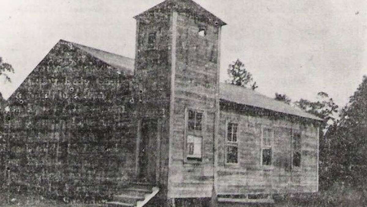 The Waukegan community building circa 1926.