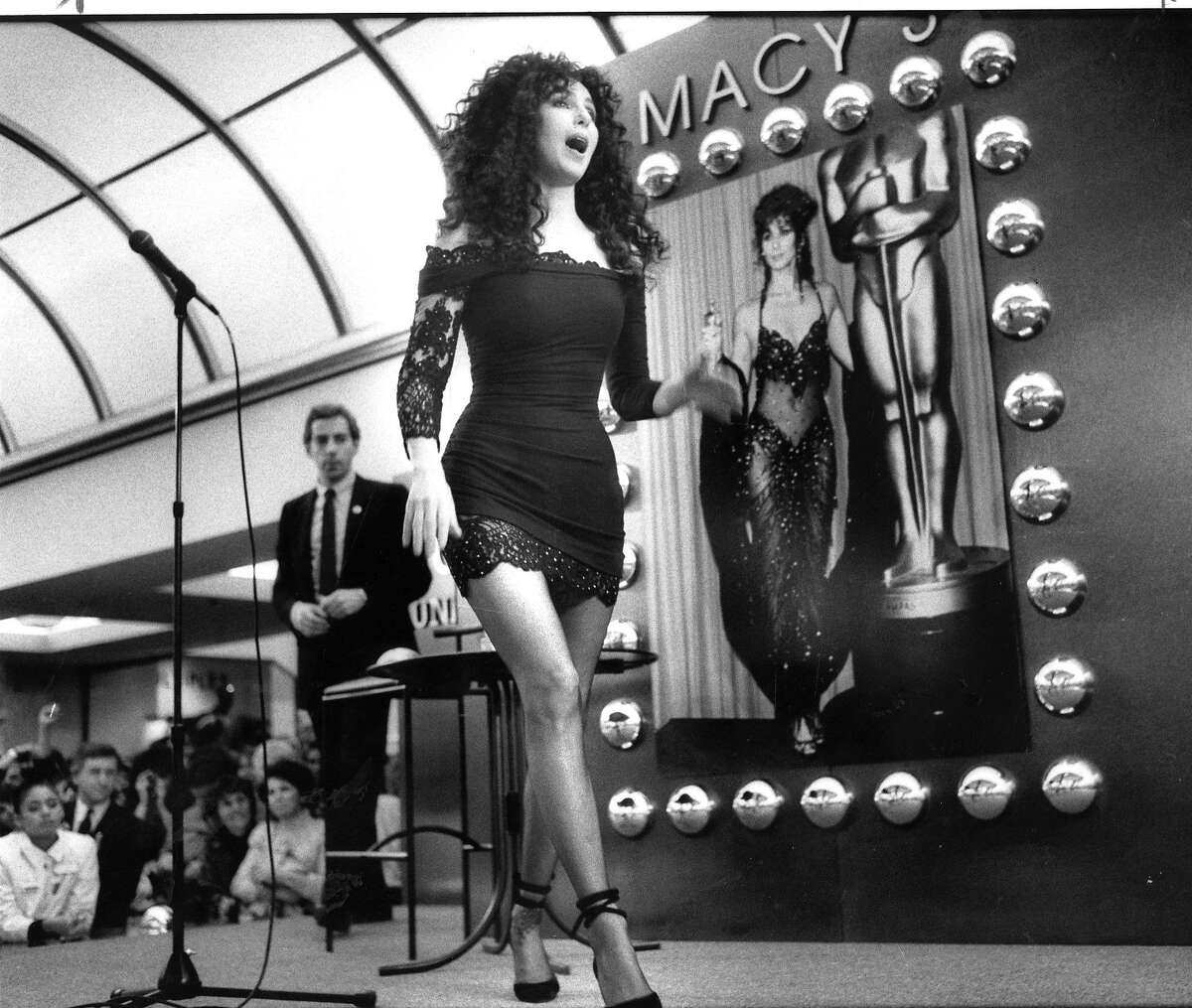 Singer Cher, puts in an appearance at Macy's drawing a huge crowd. November 15, 1988 Photo ran 11/16/1988, P. B5 (batch 1)