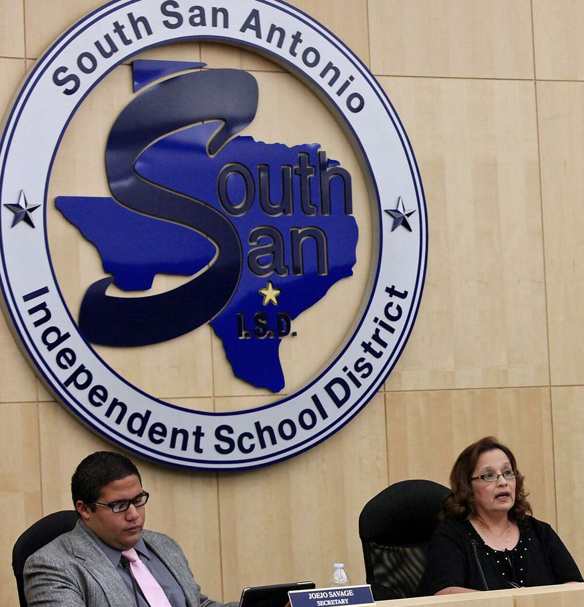 South San Antonio Independent School District board members attend a 2013 meeting at district headquarters. All but one member of the often-dysfunctional board have been replaced since 2014, and the district is no longer under state supervision.