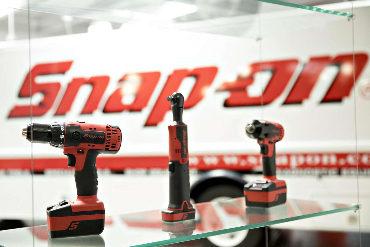 Tools sit on display in a demonstration area at Snap-On Tools Corp. headquarters in Kenosha, Wisconsin, U.S., on Tuesday, April 18, 2017. During an event at the building today, U.S. President Donald Trump signed an executive order making changes to a visa program that brings in high-skilled workers to the U.S. Photographer: Daniel Acker/Bloomberg