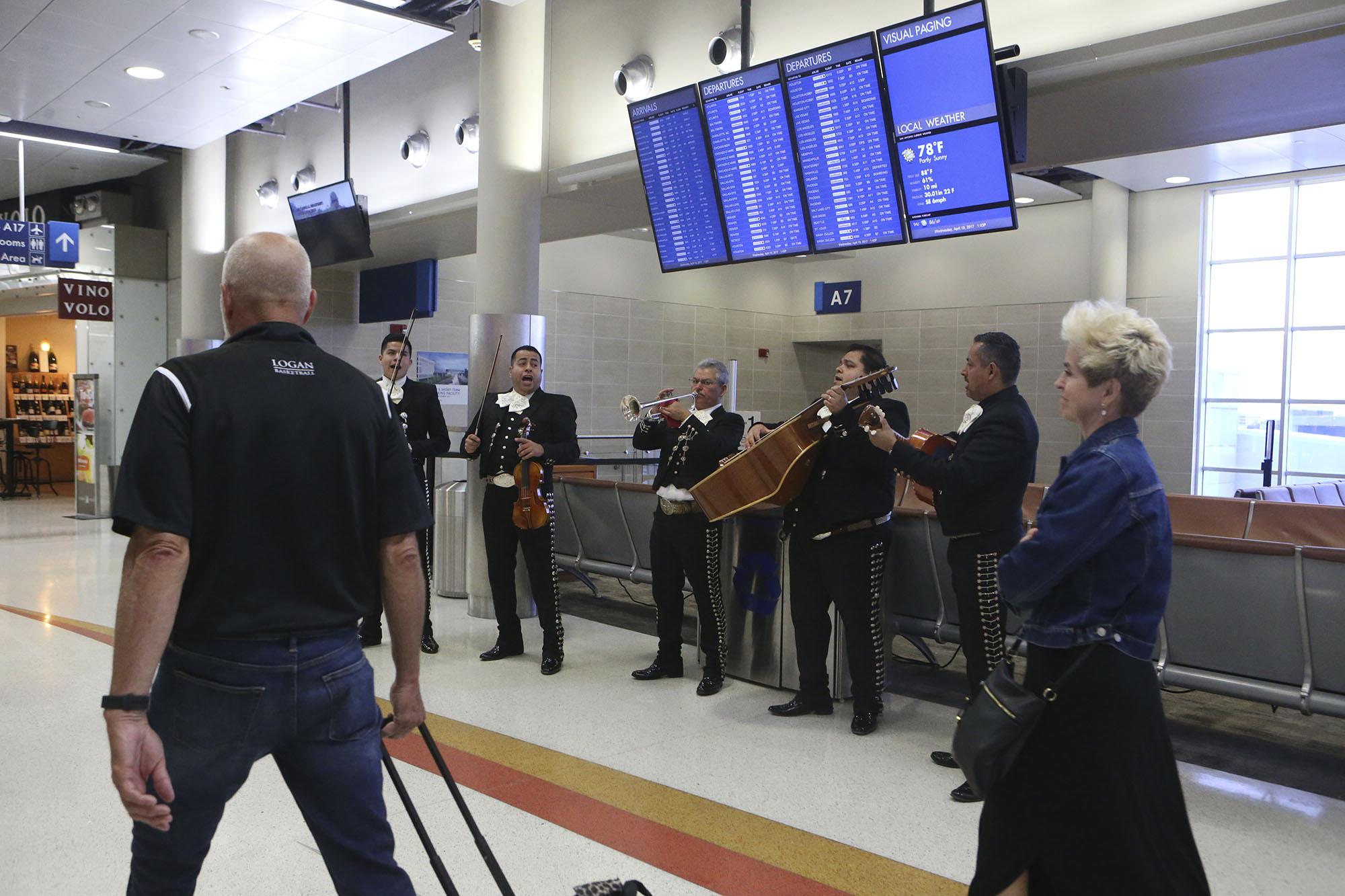 Revamp Of San Antonio International Airport Is Coming But Clean Restrooms Now Are The Priority