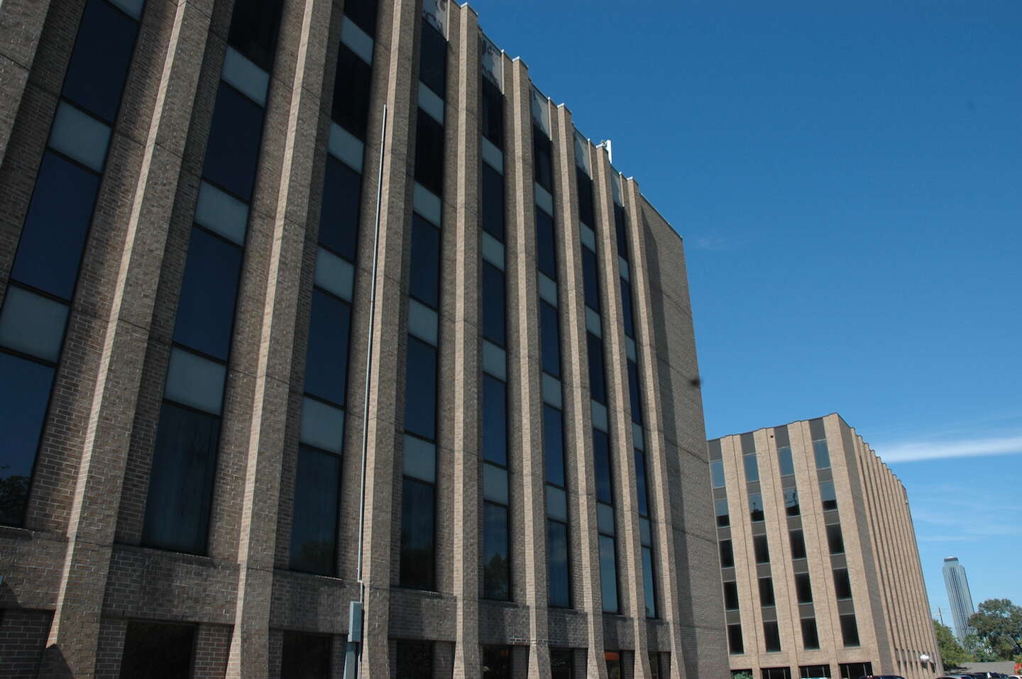 Bellaire office buildings on West Loop 610 change hands