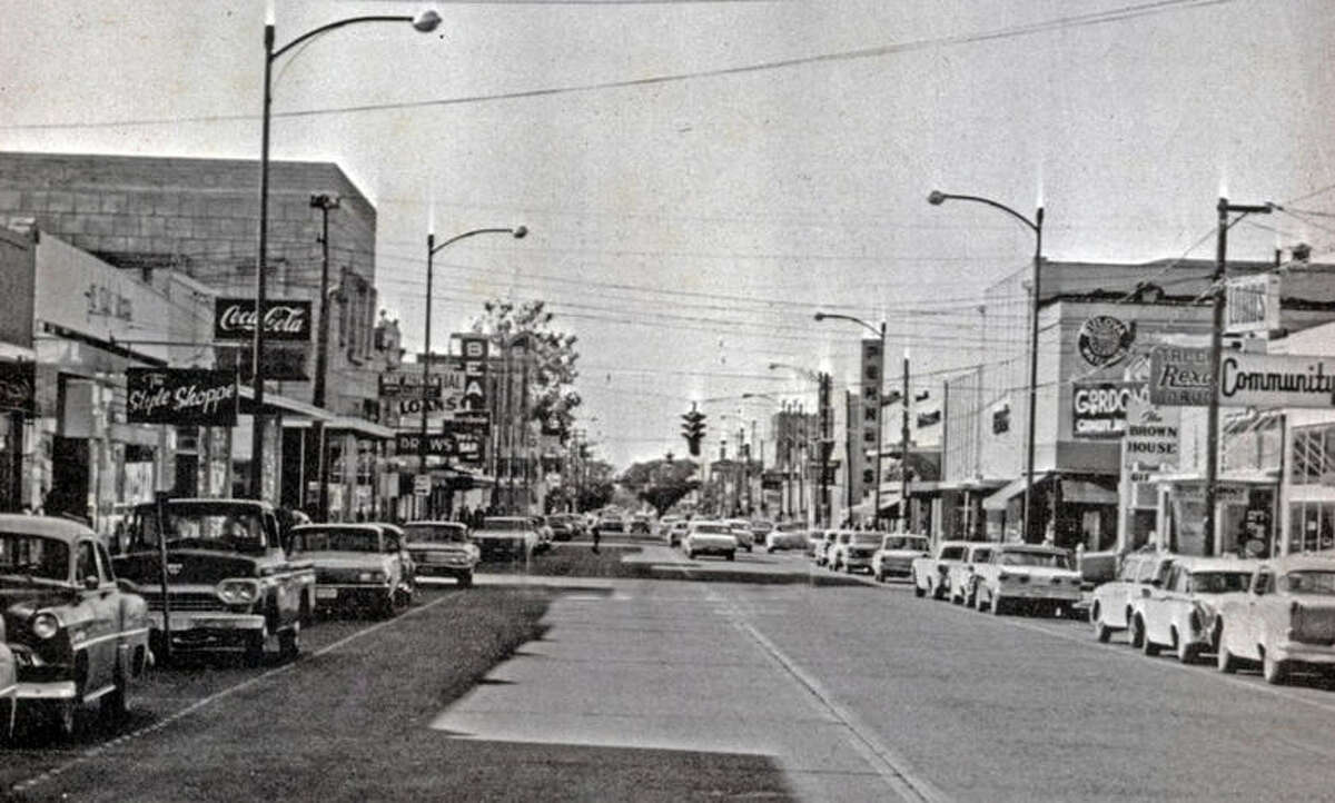 A photographic history of Baytown, from its oil boom to the early '90s