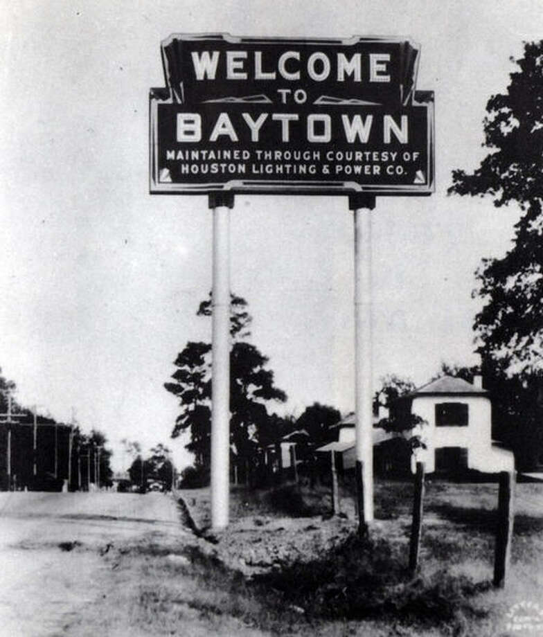 A photographic history of Baytown, from its oil boom to the early '90s