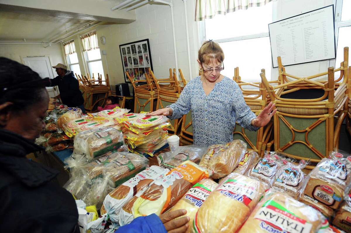 Deportation fears spark avoidance of food pantries