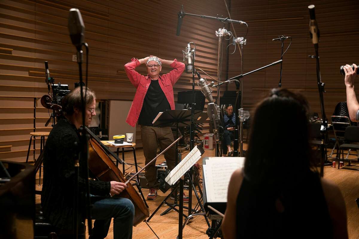 Bill Murray during a recoding session for "New Worlds" with Vanessa Perez, a pianist, his wife, Mira Wang, a violinist, and Jan Vogler, a cellist, at the DiMenna Center in New York, April 12, 2017. The actor and comedian will perform �New Worlds,� a program of songs and literary readings paired with chamber music led by Vogler, at Carnegie Hall in October. (Damon Winter/The New York Times)