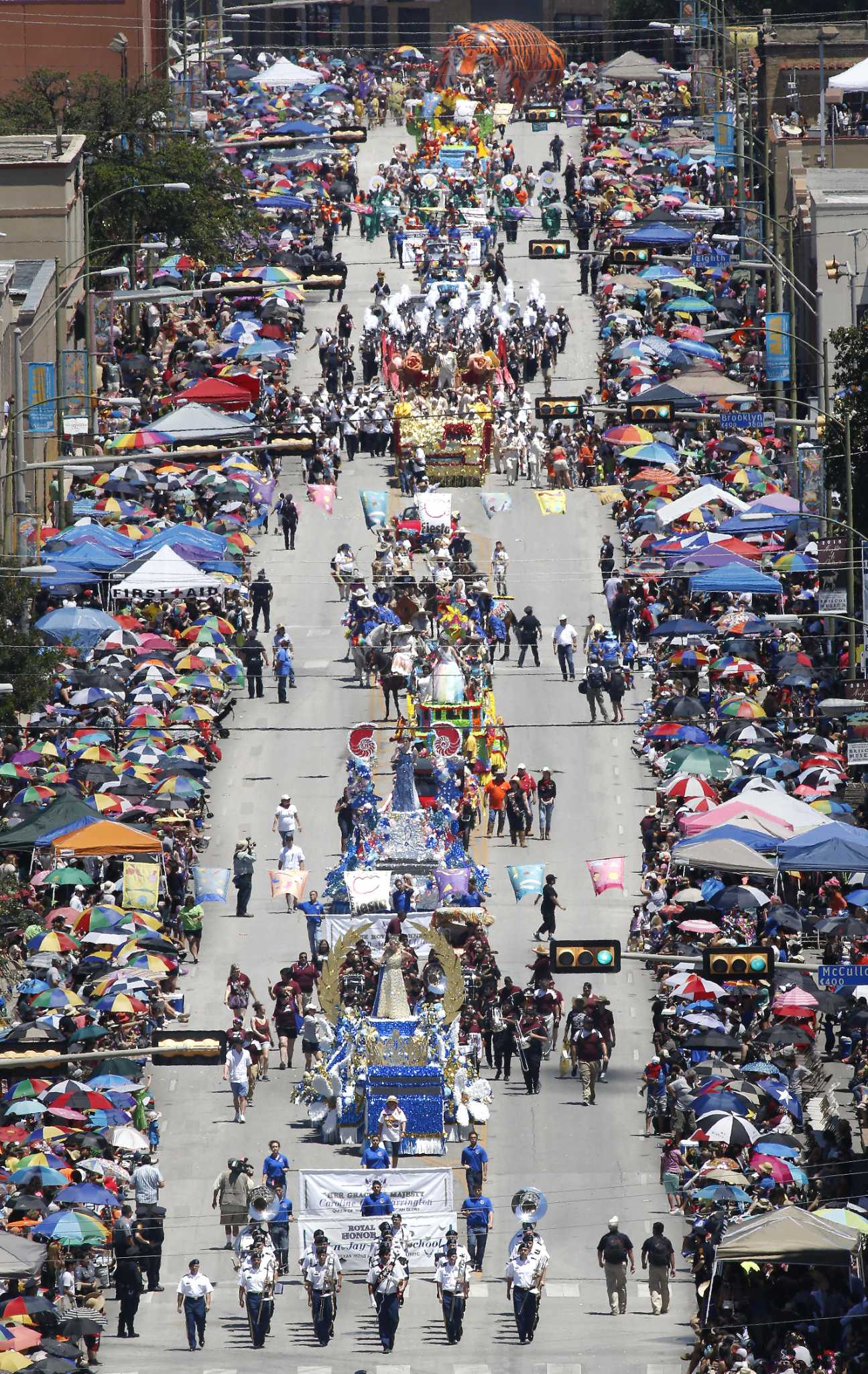 Royals honored at parade through downtown