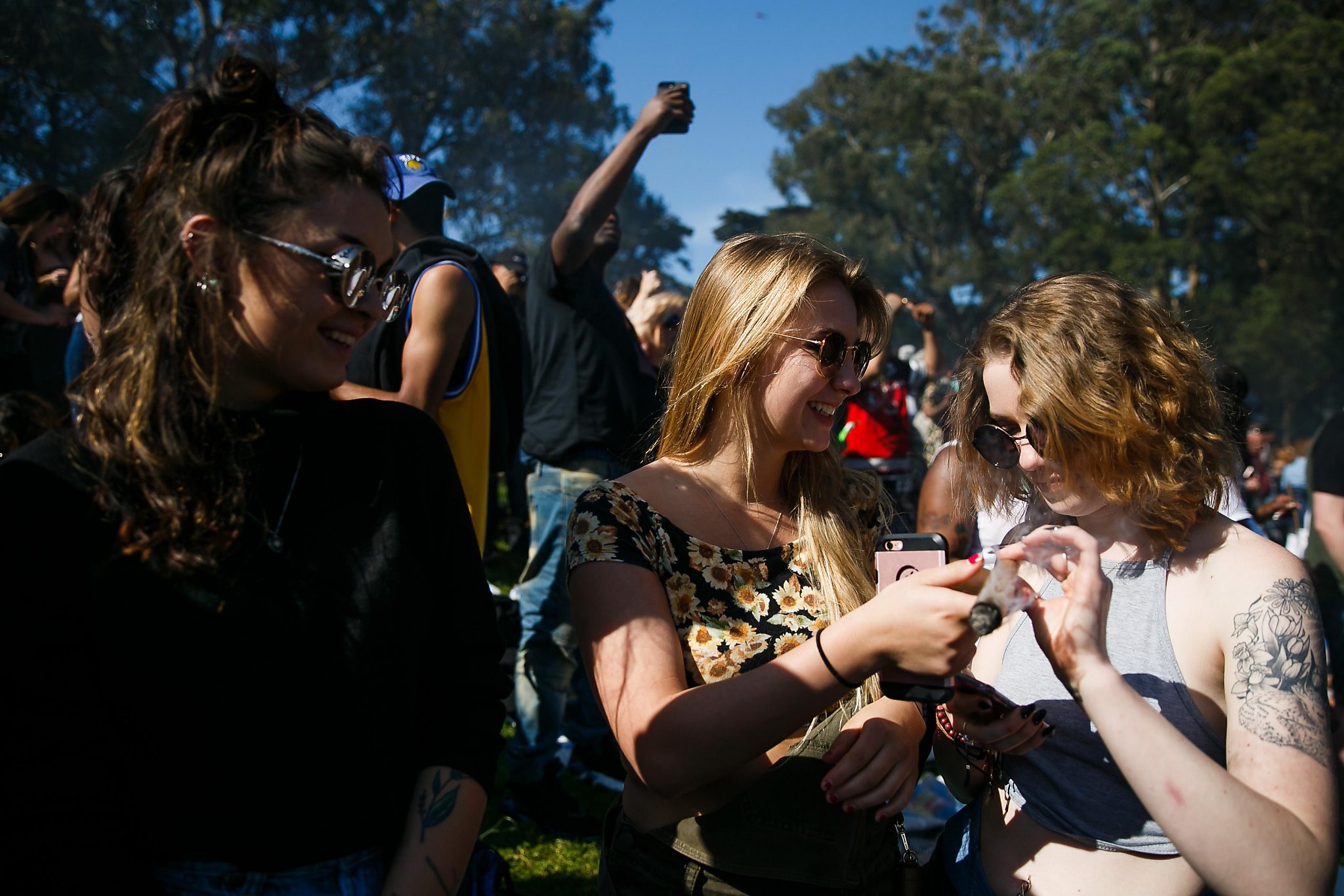 Thousands turn out and toke up at annual 420 cannabis festival