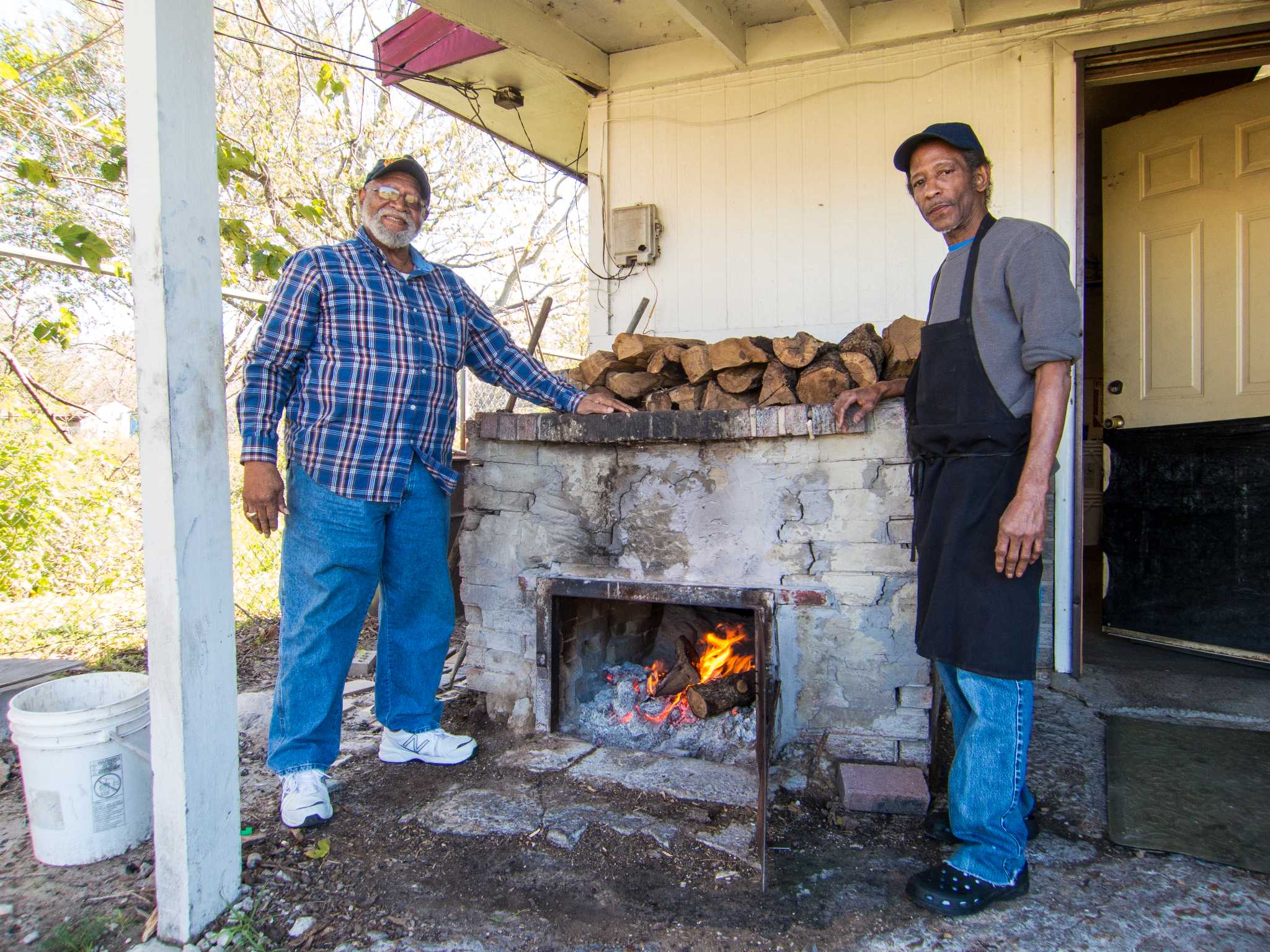 How brick pits transformed Texas barbecue