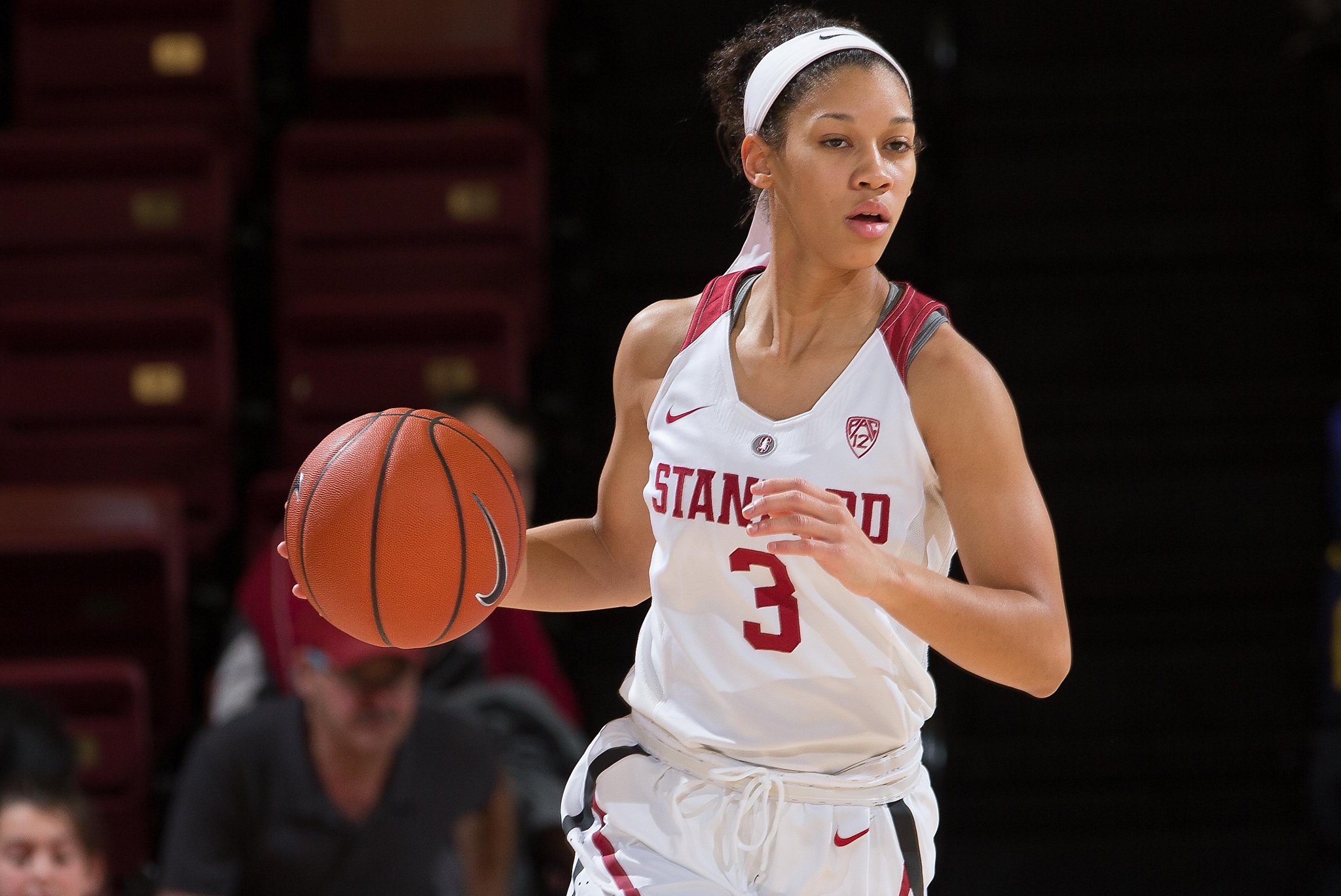 Anna Wilson hurt in Stanford's rout of Hawaii