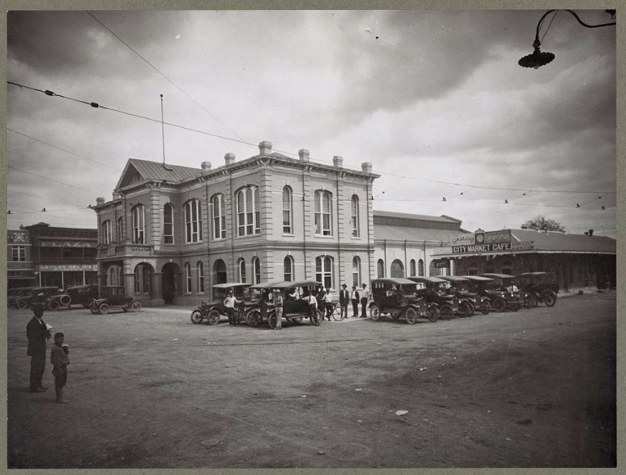 33 vintage photos of Laredo show what the city used to 