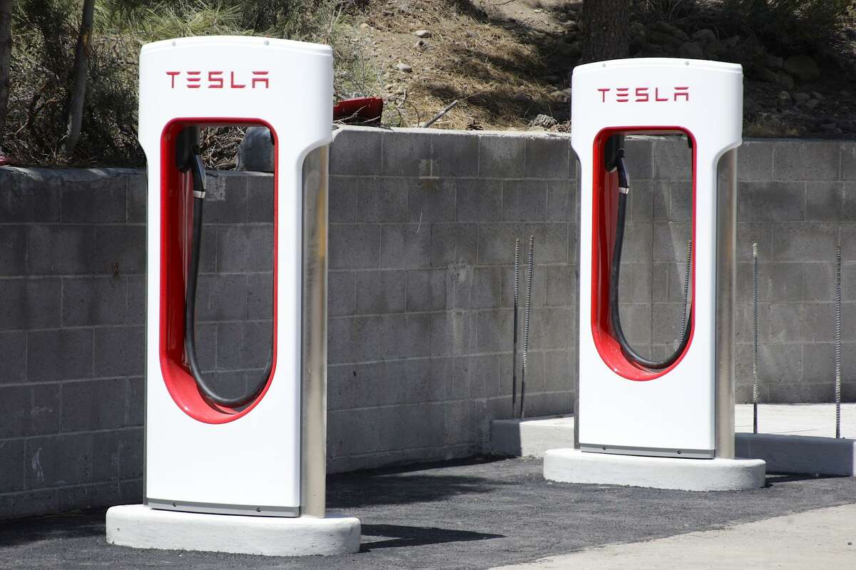 The number of Superchargers available for public use will double — from 5,000 to 10,000 this year, according to a blog post Tesla published Monday. That’s 39 percent more Superchargers than CEO Elon Musk promised for 2017 when he unveiled the Model 3. The company will also increase the number of so-called Destination Chargers located at hotels and restaurants from 9,000 to 15,000.