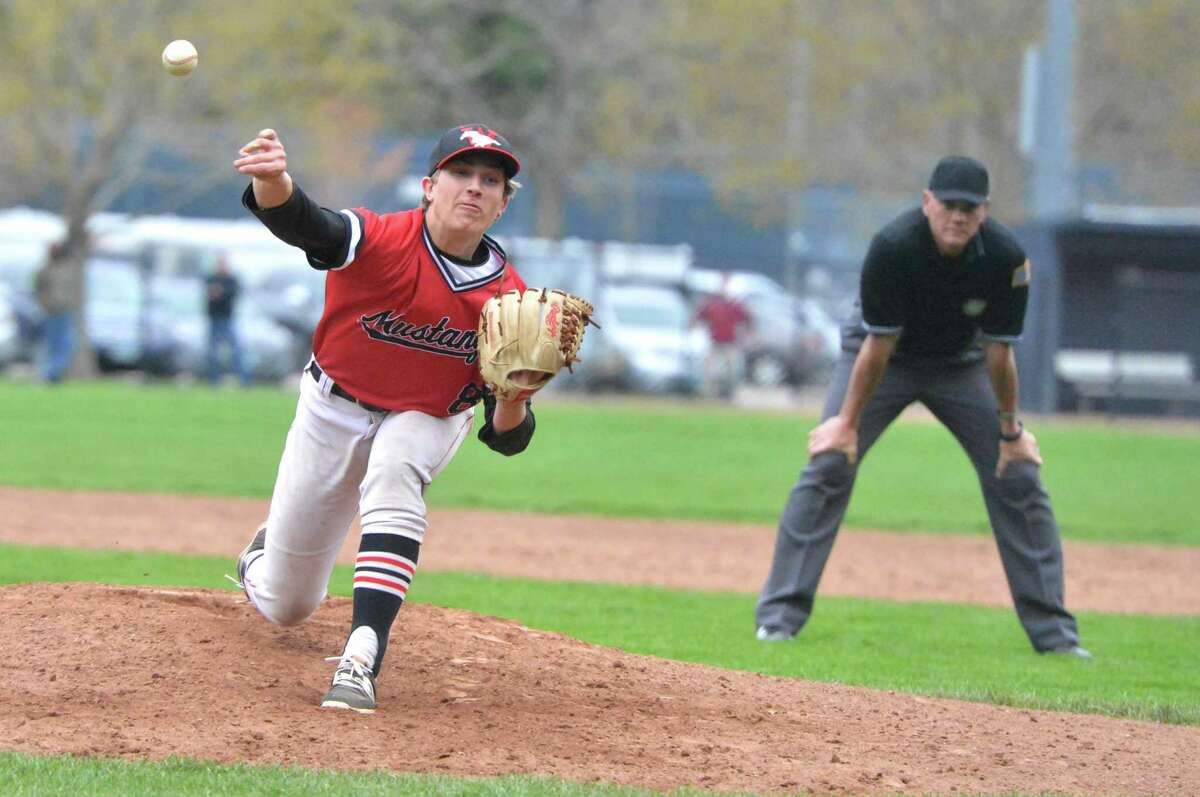 Wilton baseball topples Warde